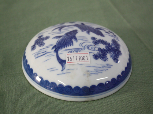 16111001民国时期鱼藻纹青花印盒盖